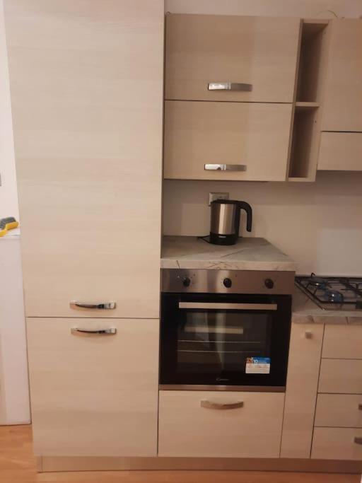 N&Ghomesweethome Raffaelloelegante Appartamento Ideale Casa Vacanze Affari Milão Exterior foto
